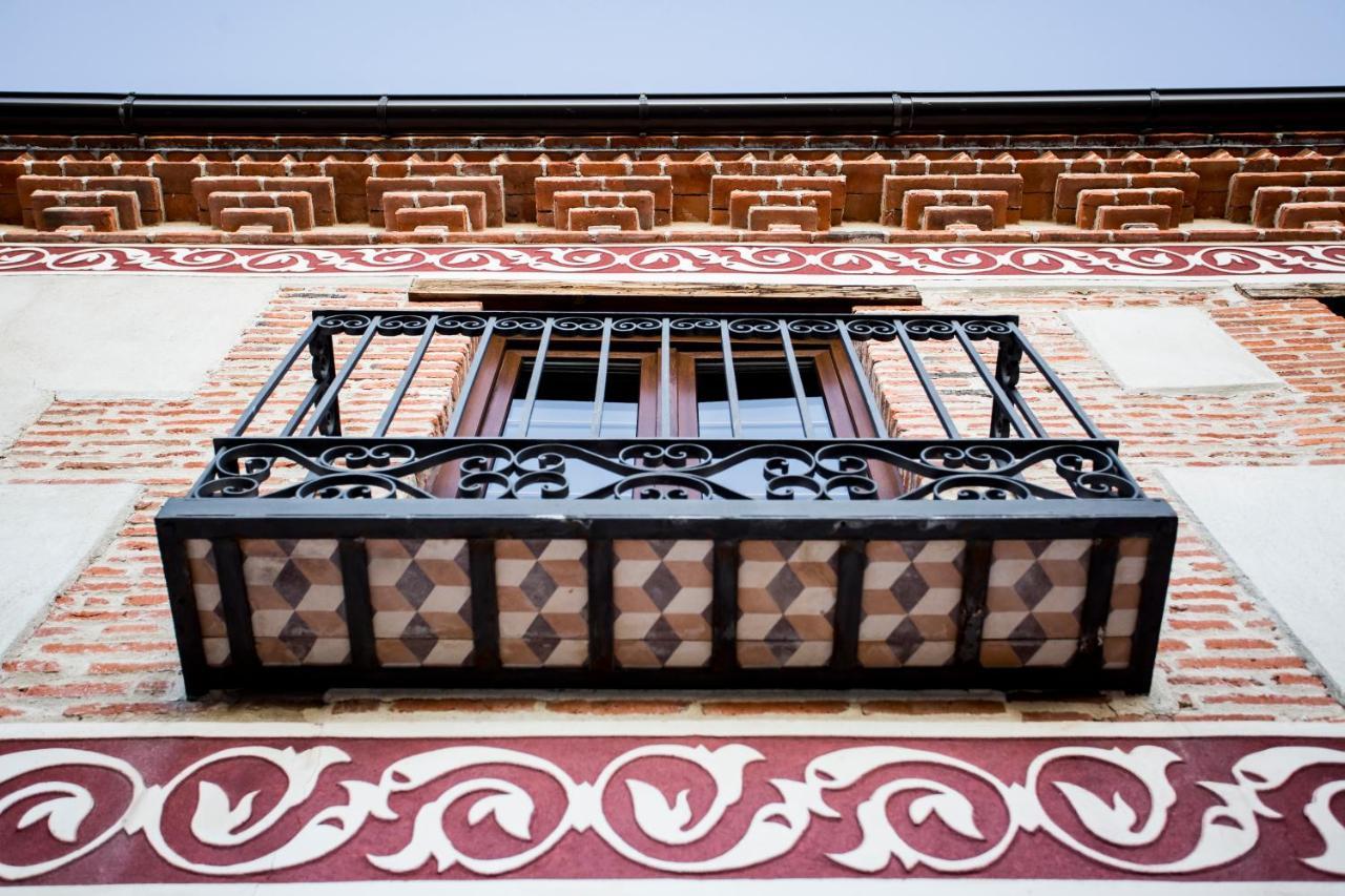 Hosteria Del Mudejar Avila Velayos Exterior photo