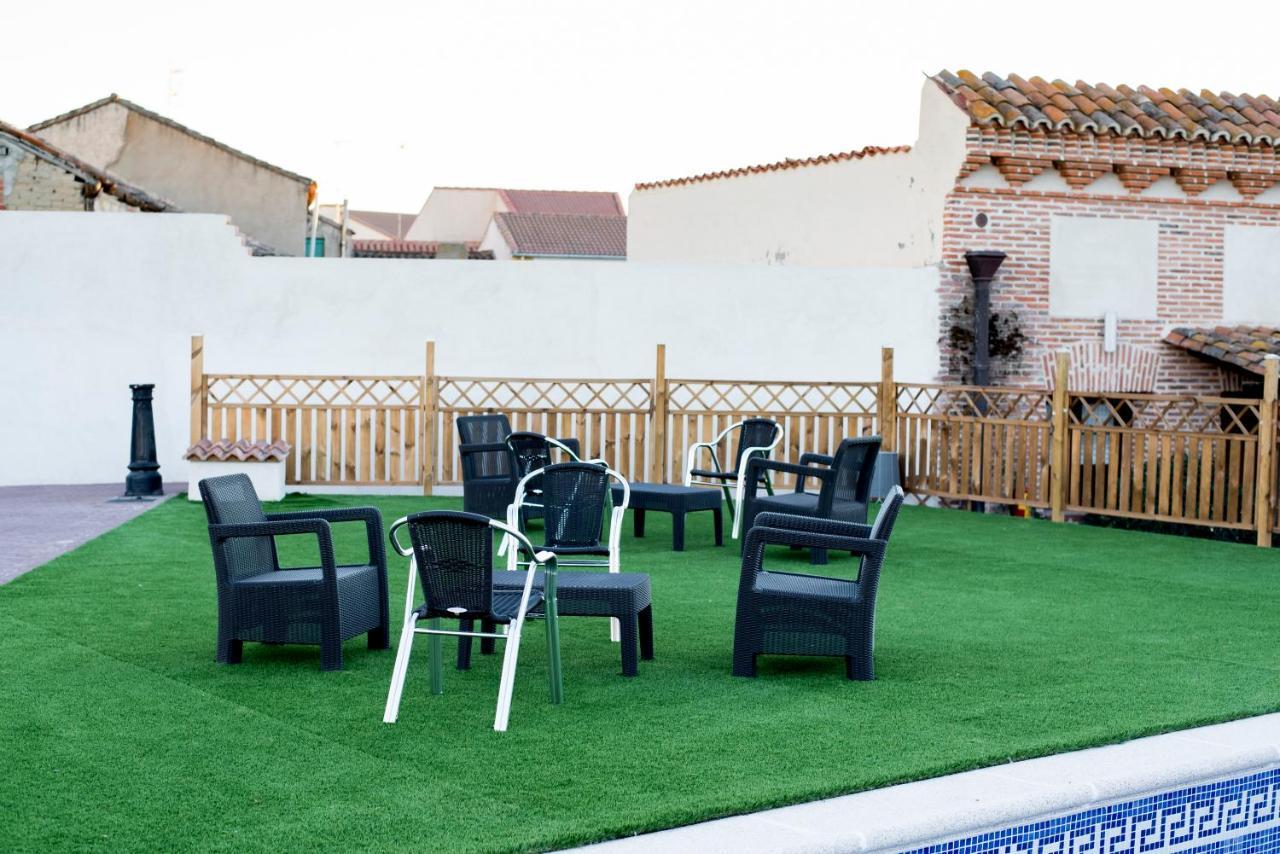 Hosteria Del Mudejar Avila Velayos Exterior photo